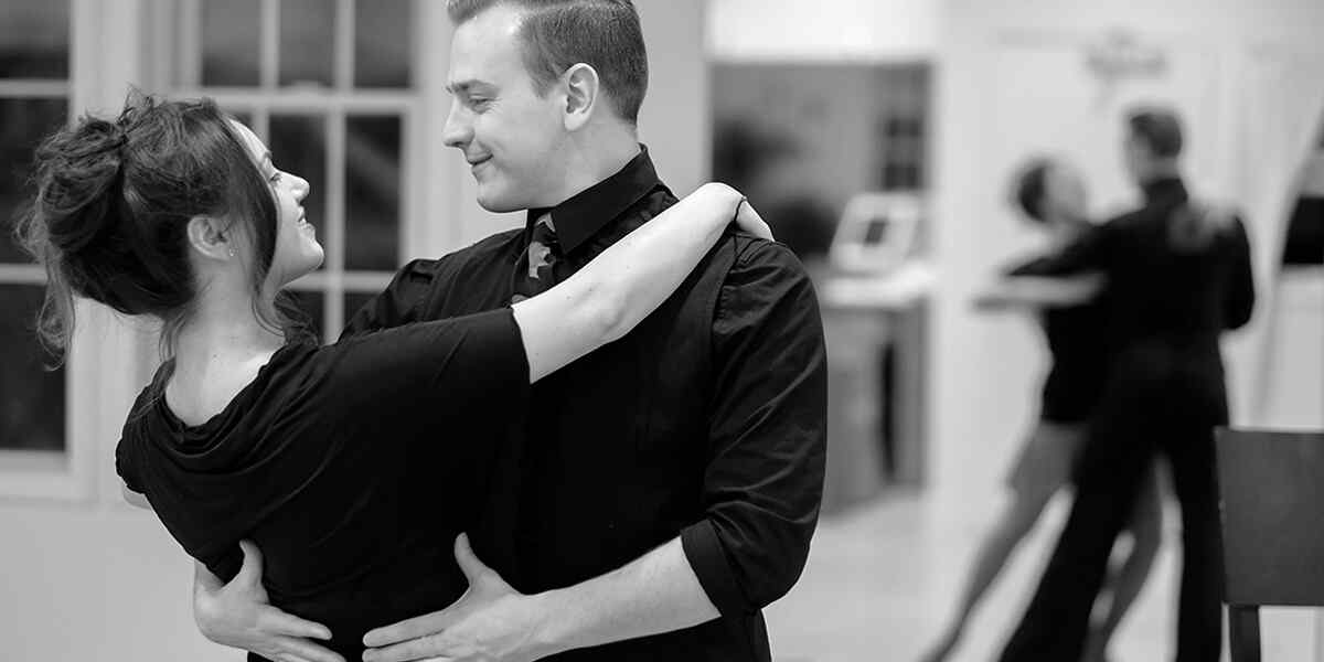 https://www.themarquehotels.in/wp-content/uploads/2019/04/inner_dance_04.jpg