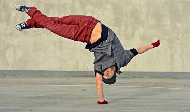 https://www.themarquehotels.in/wp-content/uploads/2019/04/inner_image_dance_01-640x379.jpg